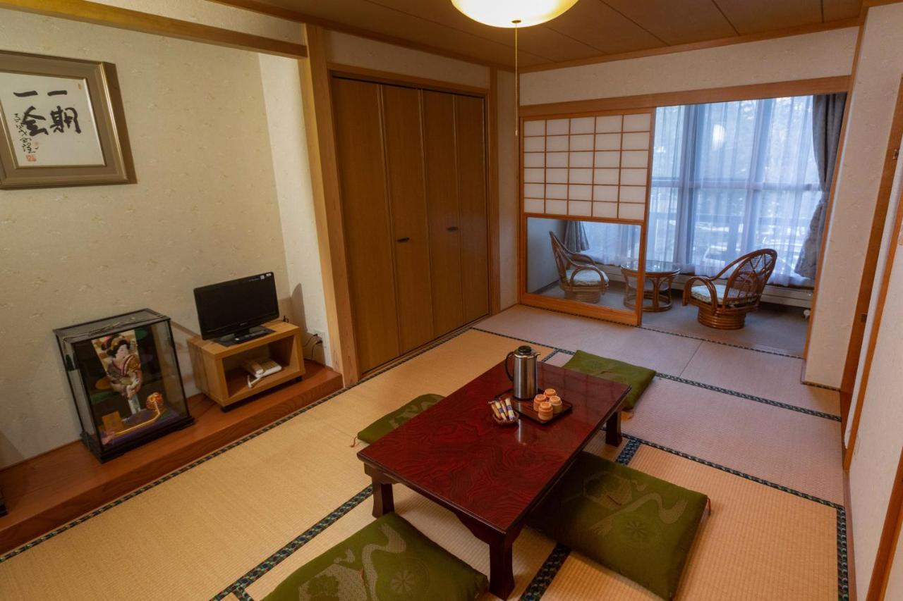 Hana Emi Kan Hakuba Pokój zdjęcie